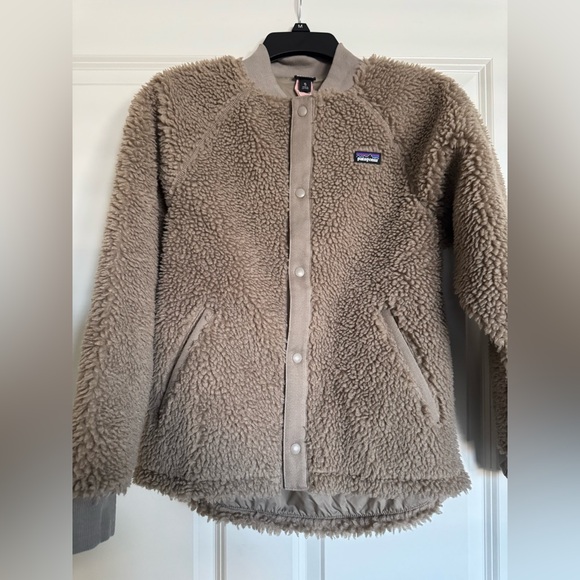 Patagonia Other - Patagonia Taupe Sherpa Bomber Jacket
